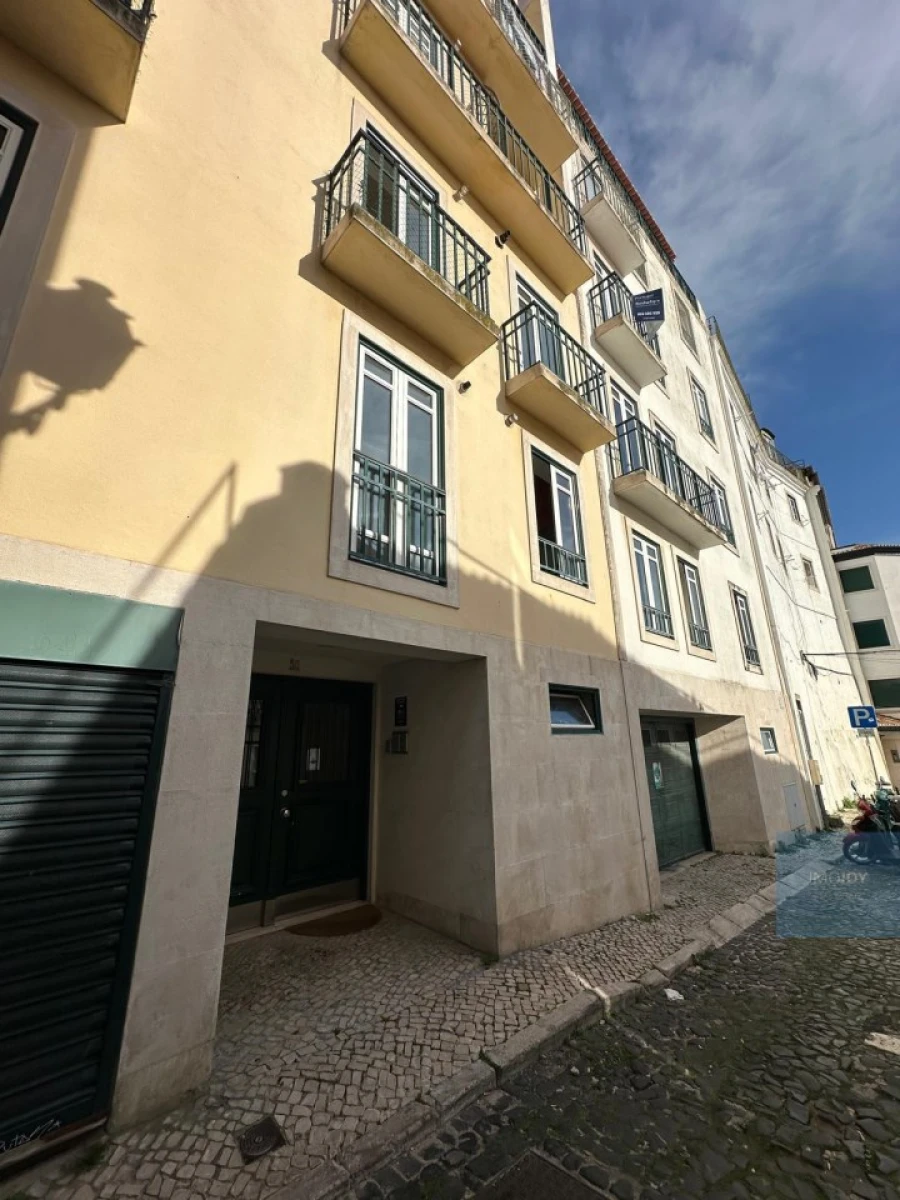 Apartamento T4 para Arrendamento em Santa Maria Maior Foto 46