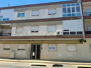 Apartamento T2 para Venda em Santa Iria de Azoia, São João da Talha e Bobadela