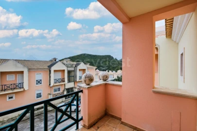 Moradia T4 para Venda em Sesimbra (Castelo)