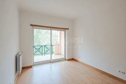Moradia T4 para Venda em Sesimbra (Castelo)