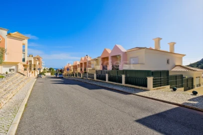 Moradia T4 para Venda em Sesimbra (Castelo)