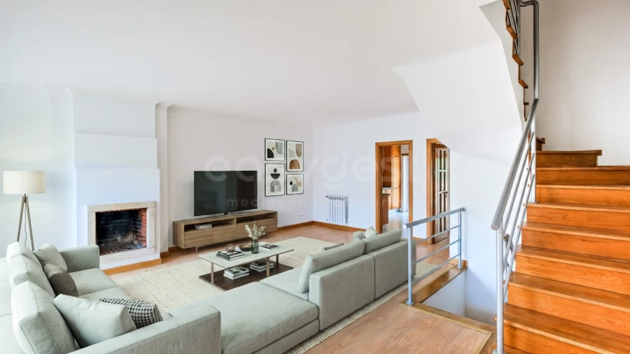 Moradia T4 para Venda em Sesimbra (Castelo)