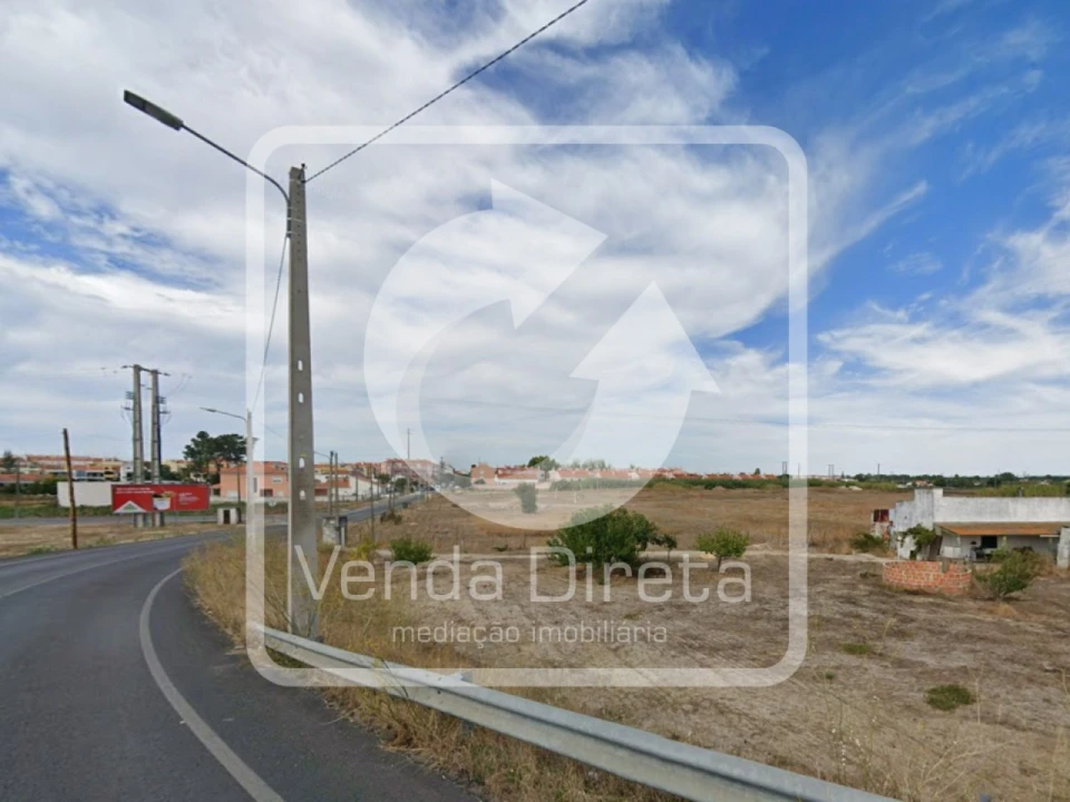 Terreno para Venda em Pinhal Novo Foto 1