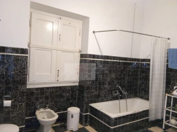 Moradia T7 para Venda em Nossa Senhora do Pópulo, Coto e São Gregório