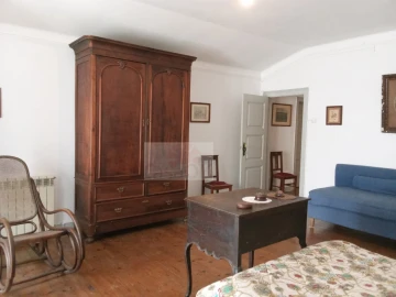 Moradia T7 para Venda em Nossa Senhora do Pópulo, Coto e São Gregório