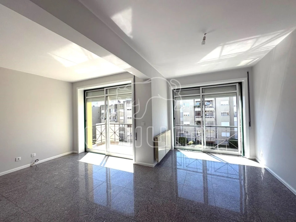 Apartamento T2 para Venda em Santa Maria Maior e Monserrate e Meadela Foto 1
