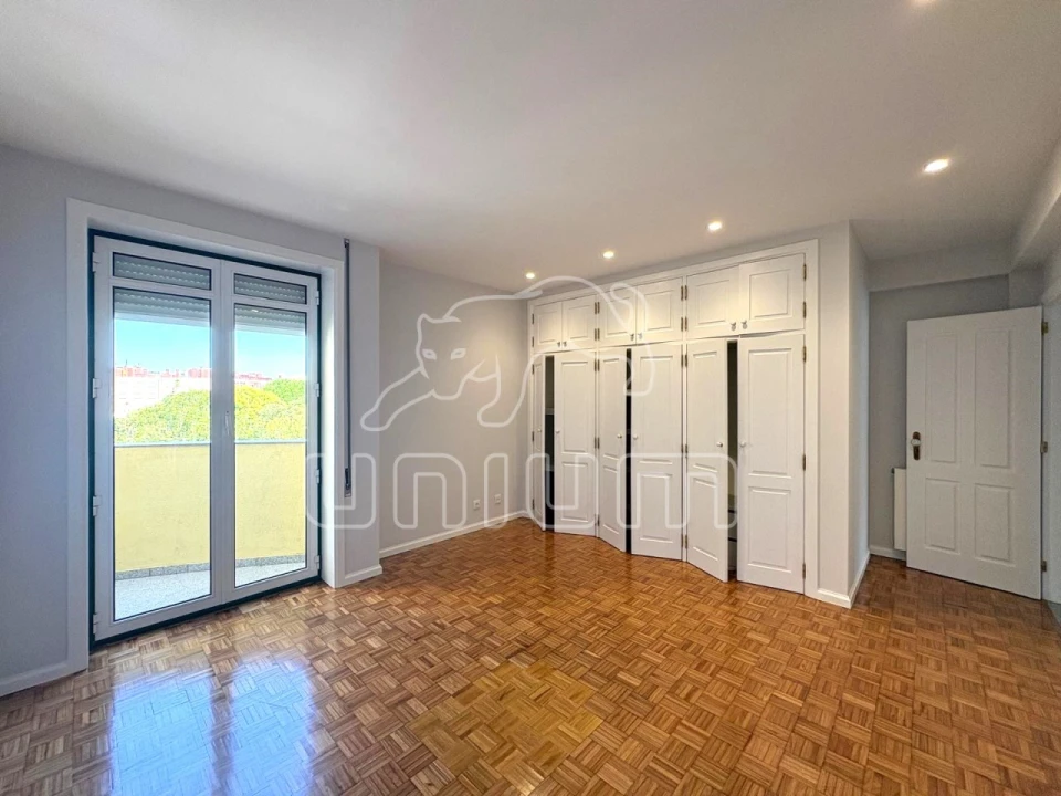 Apartamento T2 para Venda em Santa Maria Maior e Monserrate e Meadela Foto 7