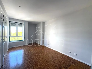 Apartamento T2 para Venda em Santa Maria Maior e Monserrate e Meadela