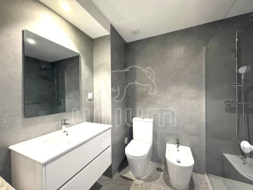 Apartamento T2 para Venda em Santa Maria Maior e Monserrate e Meadela