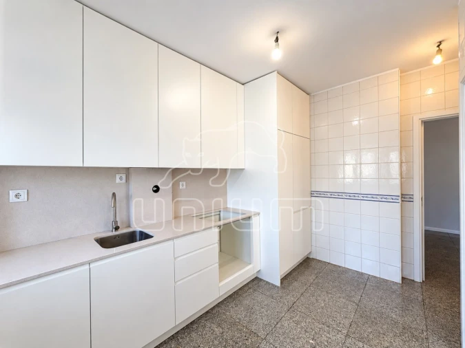Apartamento T2 para Venda em Santa Maria Maior e Monserrate e Meadela Foto 4