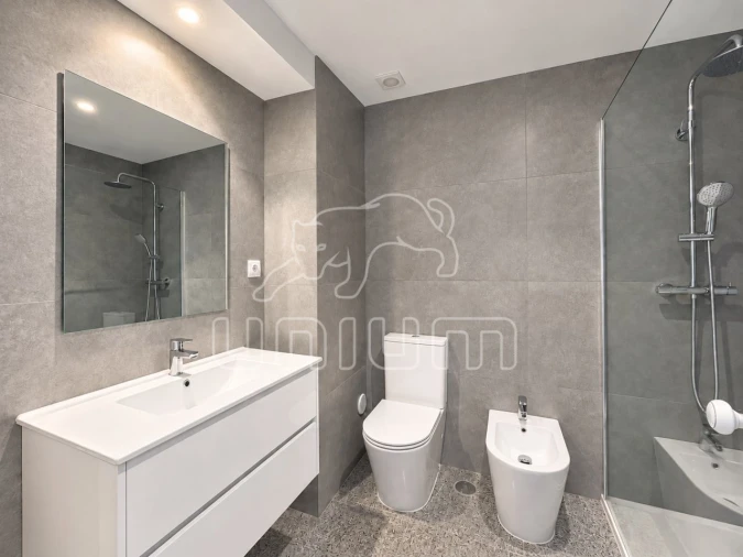 Apartamento T2 para Venda em Santa Maria Maior e Monserrate e Meadela Foto 11