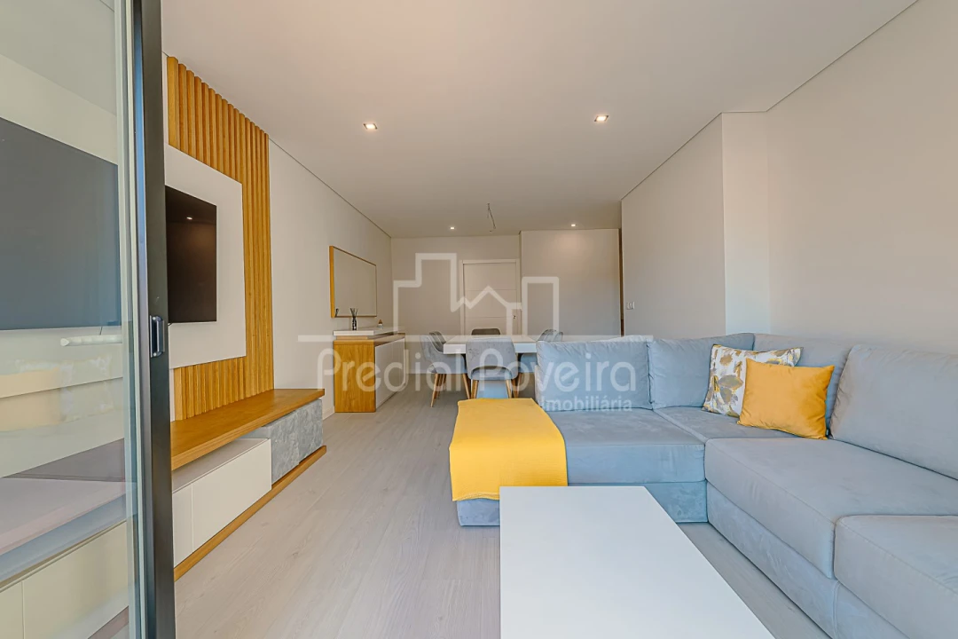 Apartamento T3 para Venda em Póvoa de Varzim, Beiriz e Argivai Foto 3