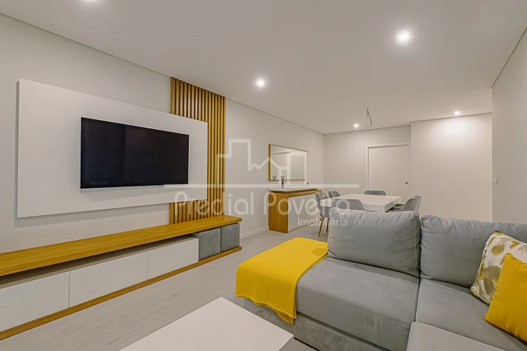 Apartamento T3 para Venda em Póvoa de Varzim, Beiriz e Argivai Foto 2
