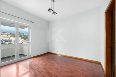 Apartamento T3 para Venda em Funchal (Se)