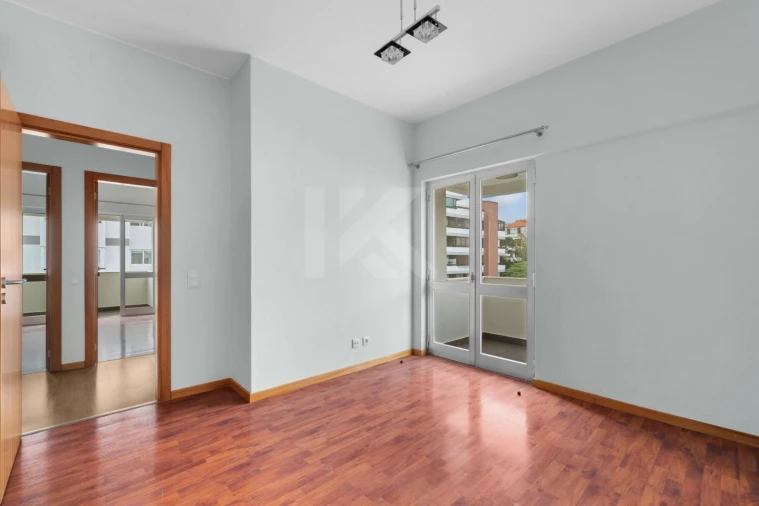 Apartamento T3 para Venda em Funchal (Se) Foto 9