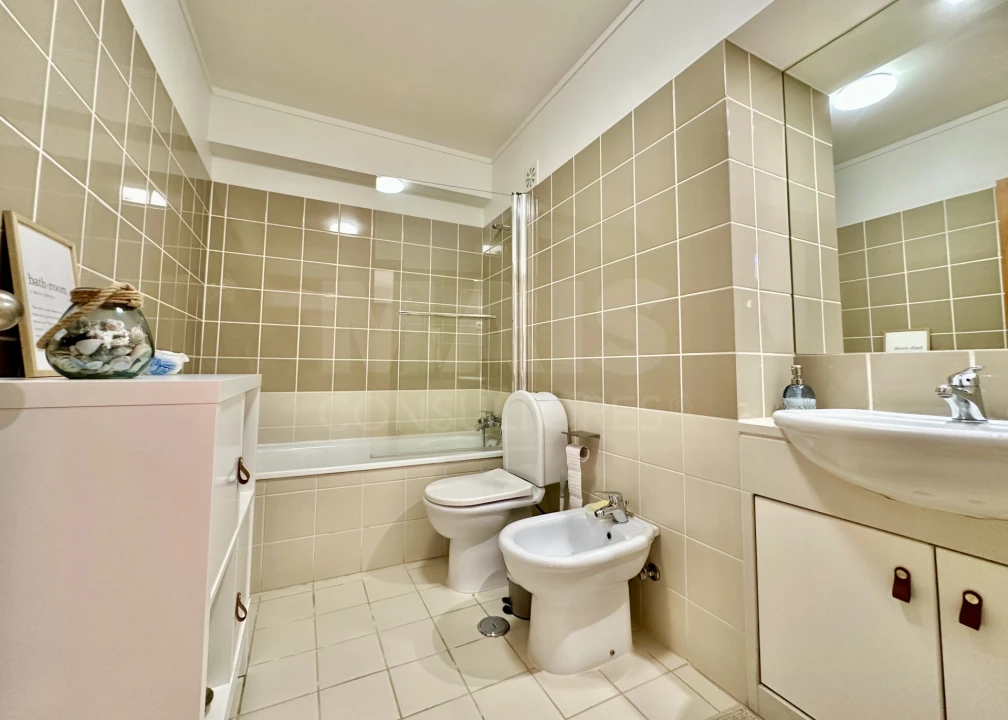 Apartamento T2 para Venda em Santa Clara Foto 9