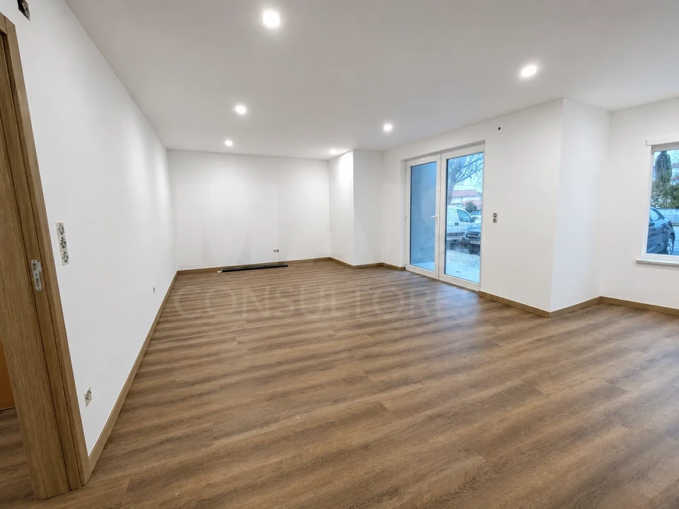 Apartamento T3 para Venda em Lourinhã e Atalaia Foto 3