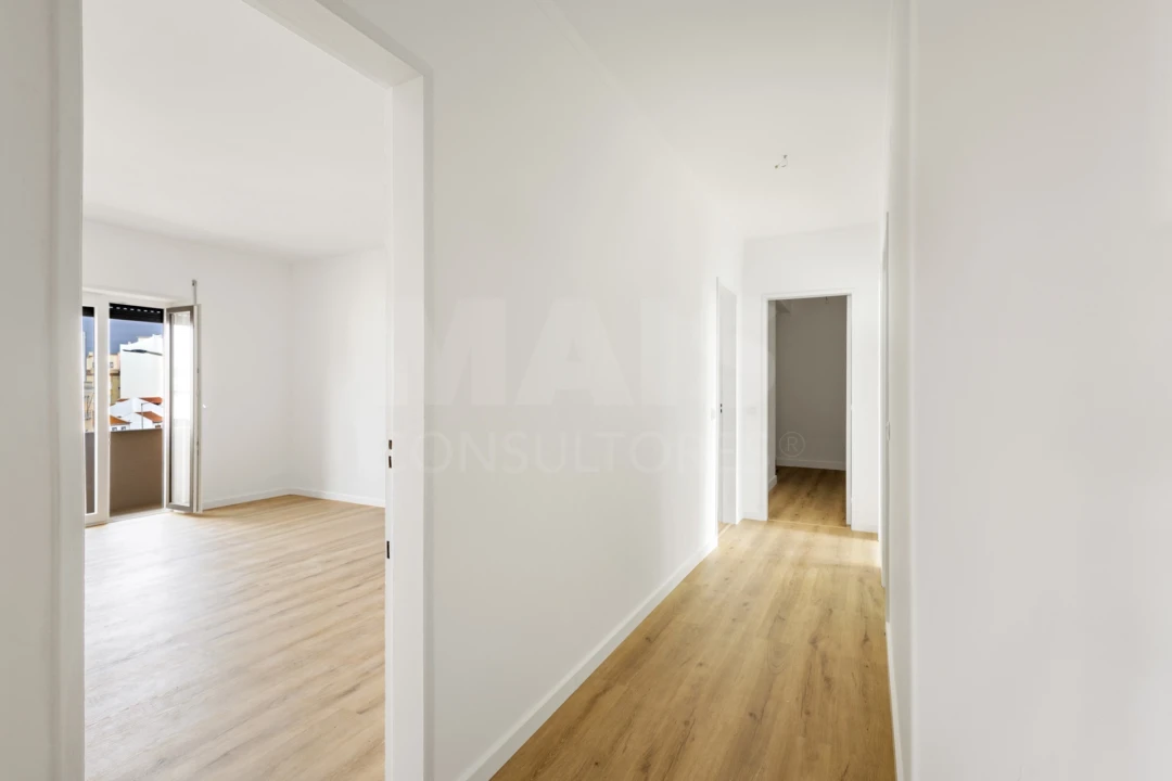 Apartamento T2 para Venda em Peniche Foto 5