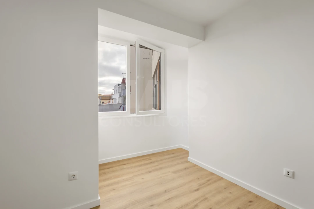 Apartamento T2 para Venda em Peniche Foto 10