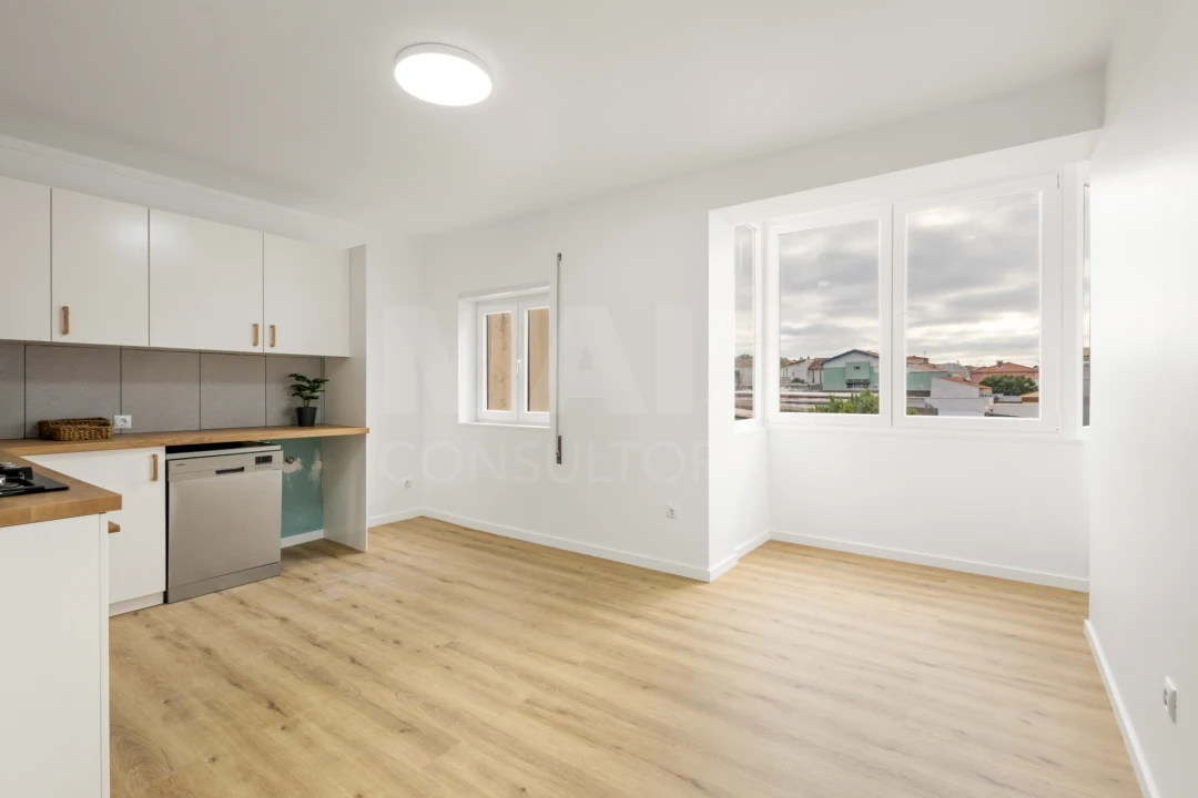 Apartamento T2 para Venda em Peniche Foto 9