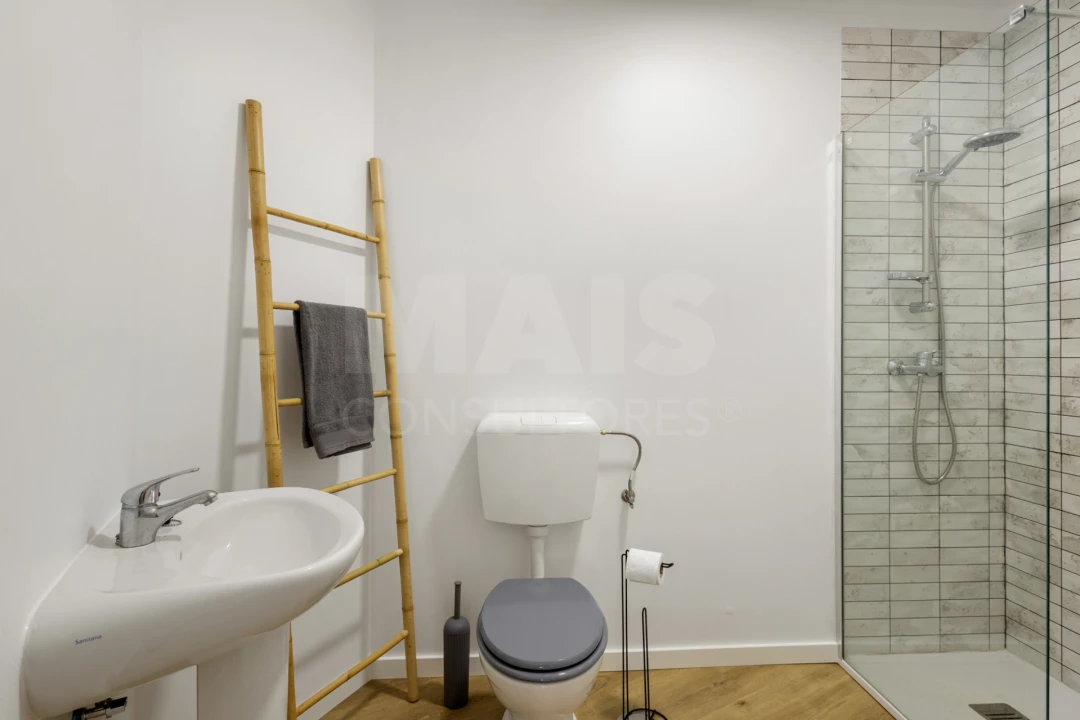 Apartamento T2 para Venda em Peniche Foto 12