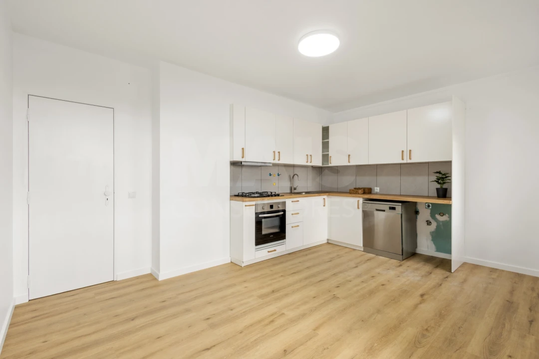 Apartamento T2 para Venda em Peniche Foto 7