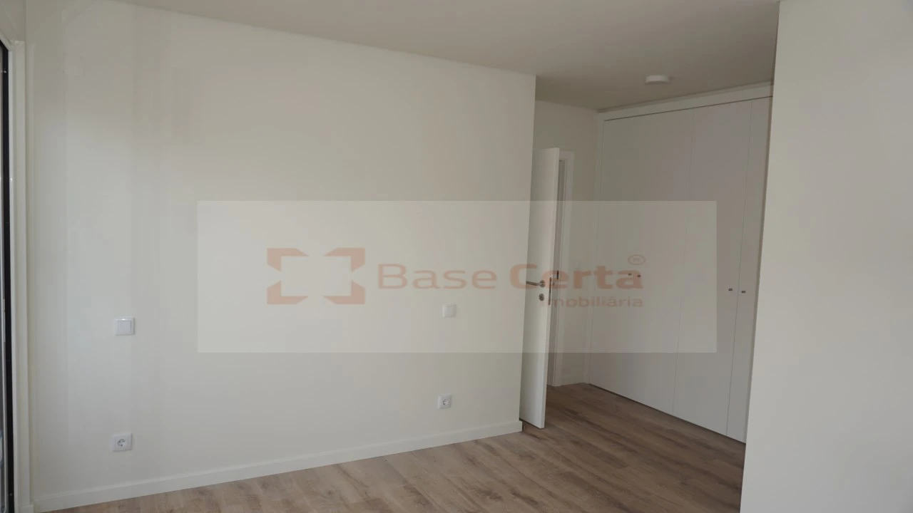 Apartamento T2 para Venda em Santa Clara Foto 17