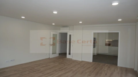 Apartamento T2 para Venda em Santa Clara