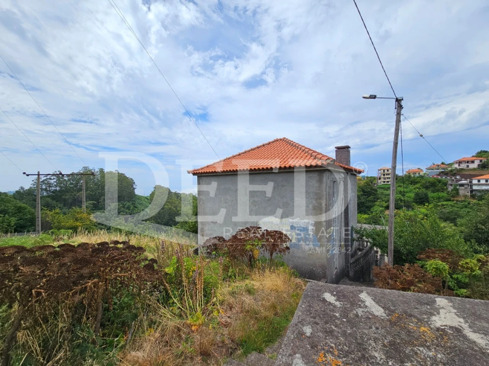 Moradia T2 para Venda em Ribeira Brava Foto 20