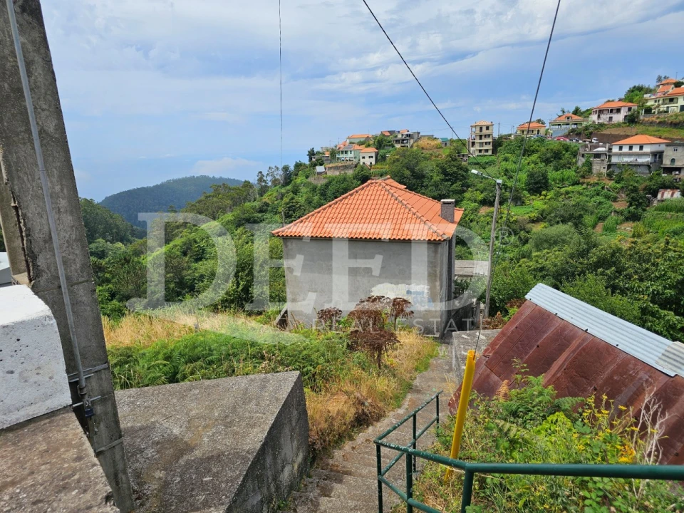 Moradia T2 para Venda em Ribeira Brava Foto 21