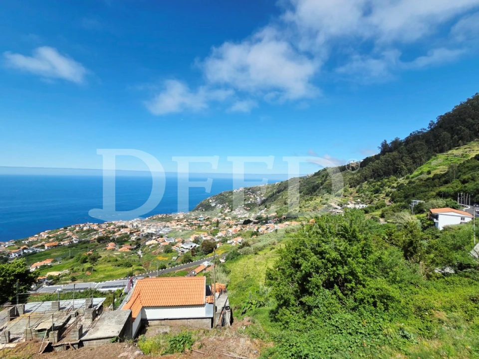Terreno para Venda em Arco da Calheta Foto 13