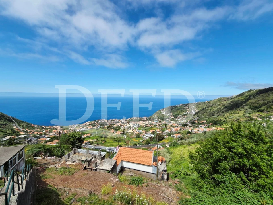 Terreno para Venda em Arco da Calheta Foto 14
