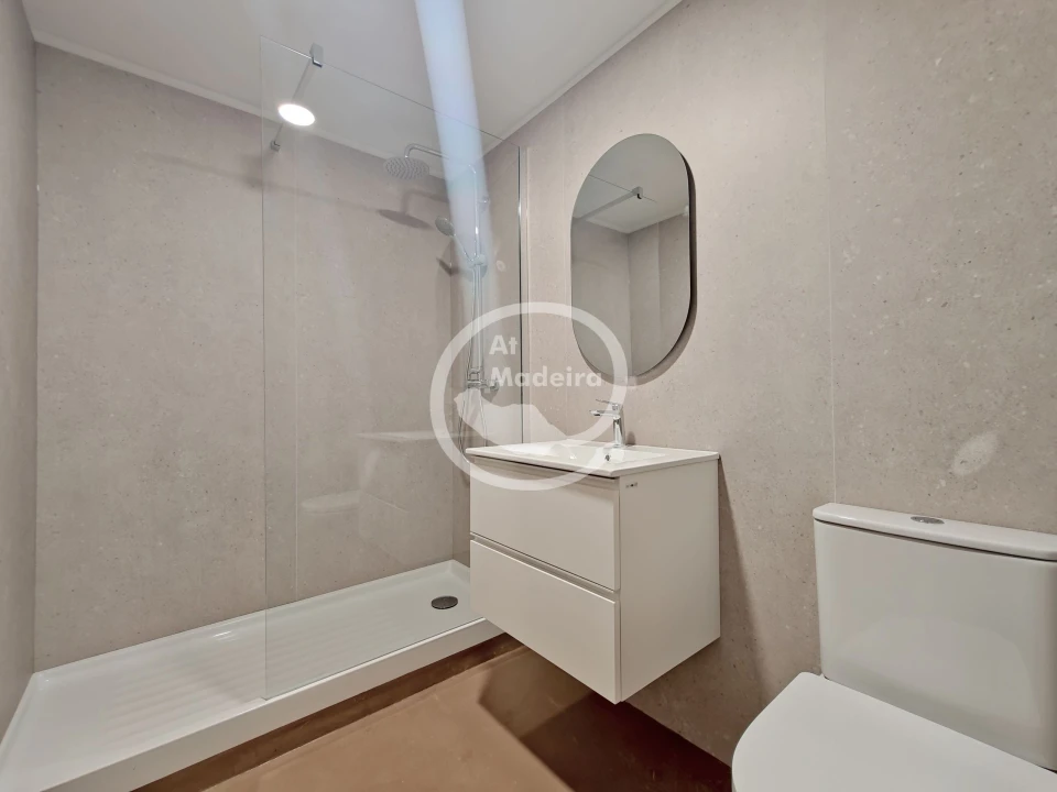 Apartamento T2 para Venda em Funchal (Se) Foto 13