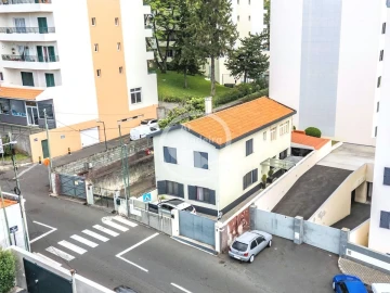 Moradia T3 para Venda em Santo Antonio