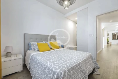Moradia T3 para Venda em Santo Antonio