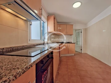 Moradia T1 para Venda em Funchal (Santa Maria Maior)