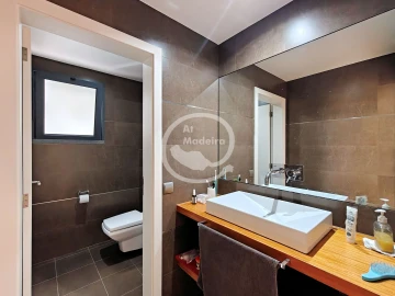 Moradia T3 para Venda em Funchal (Santa Luzia)