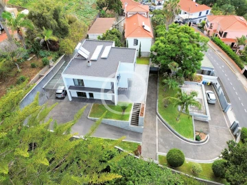 Moradia T3 para Venda em Funchal (Santa Luzia)