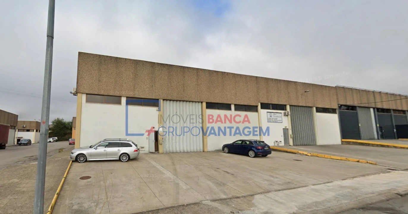 Armazém para Venda em Ribeirão Foto 1