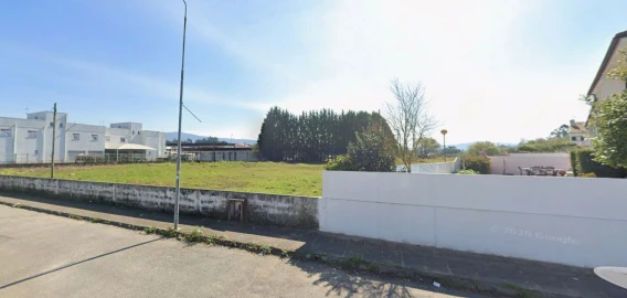 Terreno para Venda em Valença, Cristelo Covo e Arão