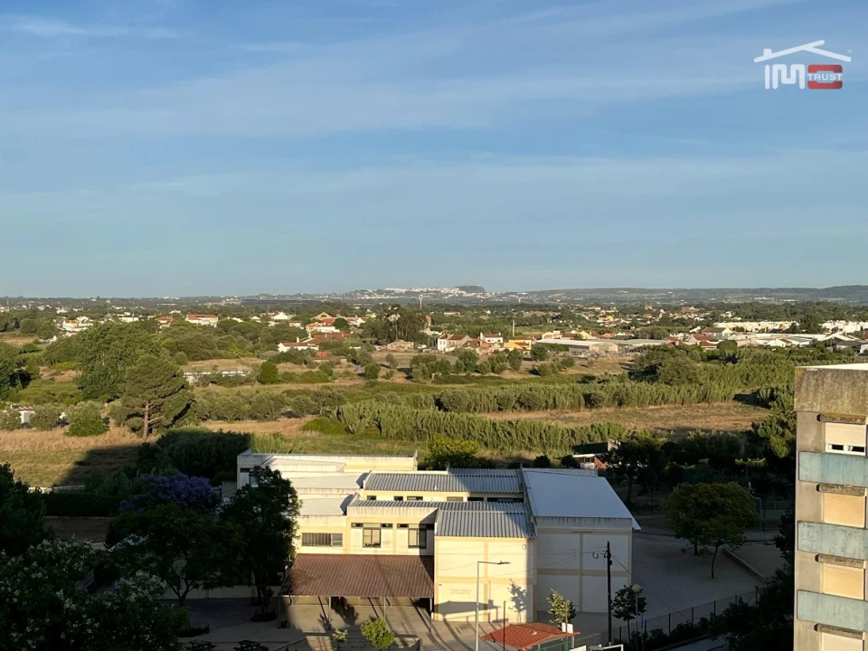 Apartamento T3 para Venda em Santo Antonio da Charneca Foto 21