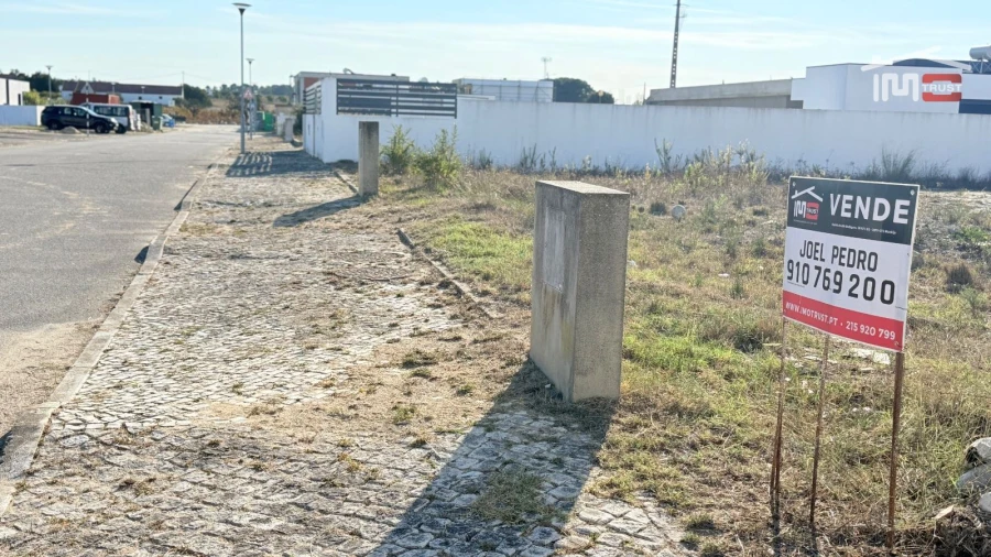 Terreno para Venda em Pegões Foto 3