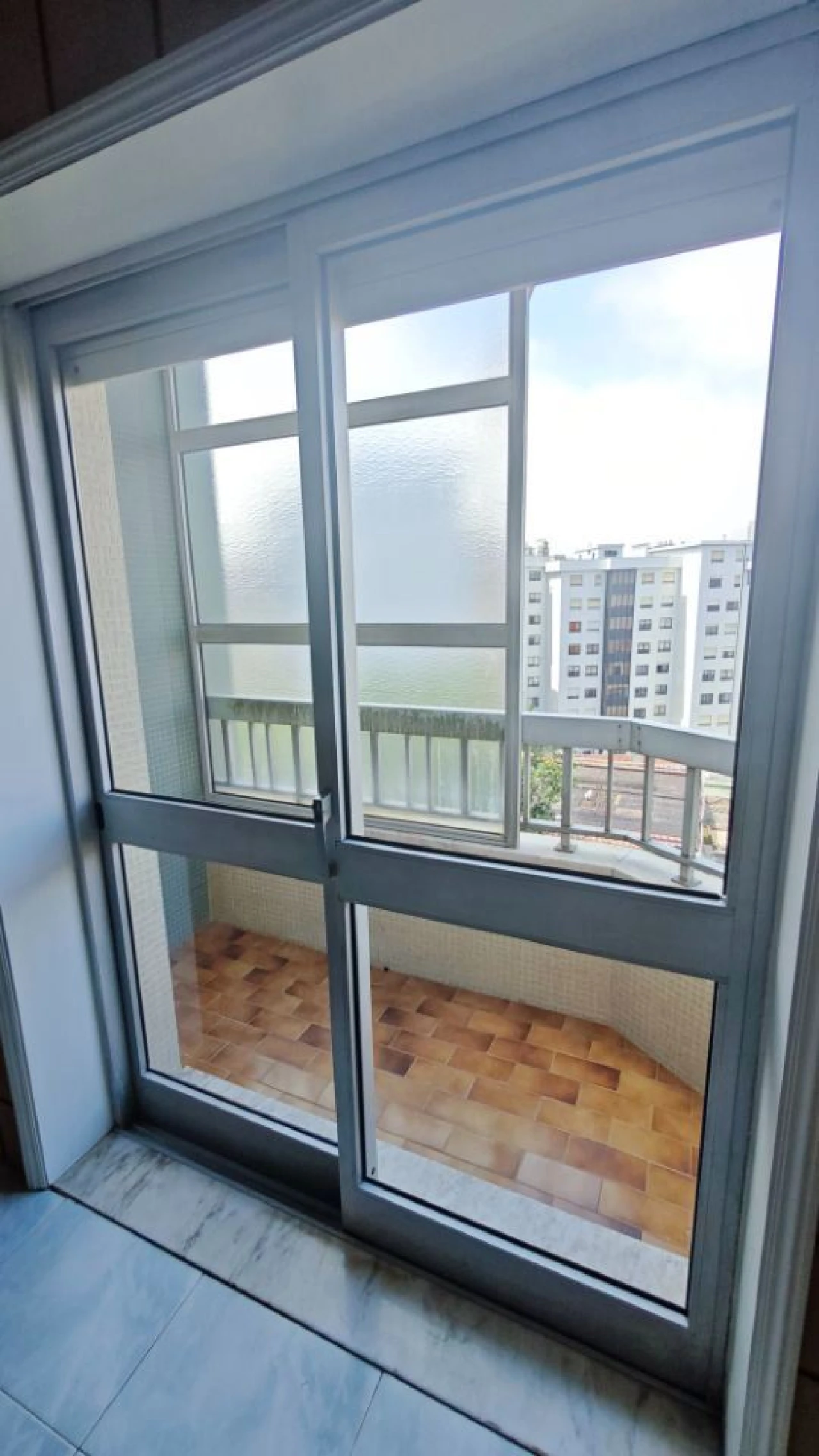 Apartamento T2 para Arrendamento em Mafamude e Vilar do Paraíso Foto 3