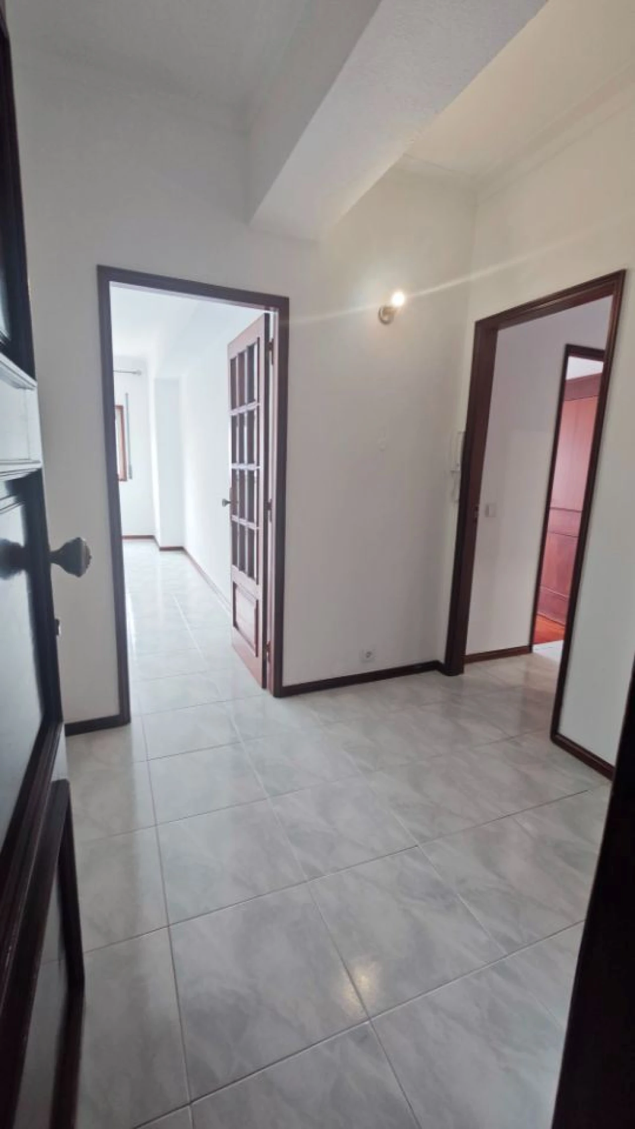 Apartamento T2 para Arrendamento em Mafamude e Vilar do Paraíso Foto 4