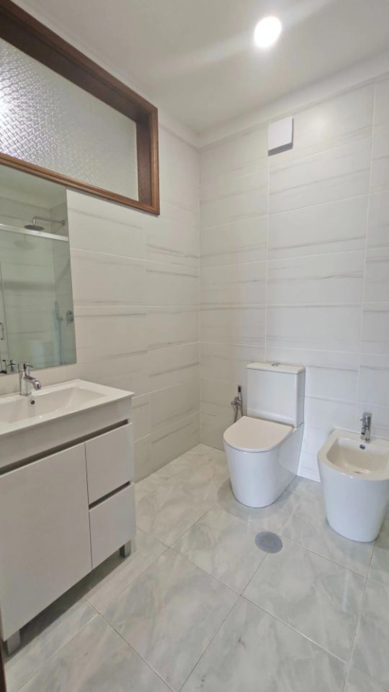 Apartamento T2 para Arrendamento em Mafamude e Vilar do Paraíso Foto 8