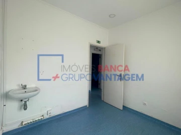 Moradia T3 para Venda em Azeitão (São Lourenço e São Simão)