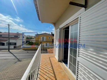 Moradia T3 para Venda em Azeitão (São Lourenço e São Simão)