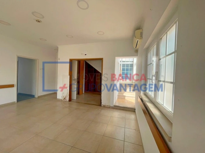 Moradia T3 para Venda em Azeitão (São Lourenço e São Simão) Foto 18