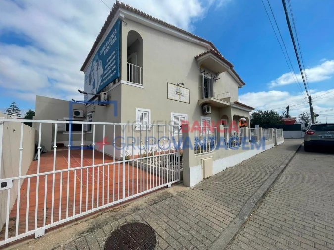 Moradia T3 para Venda em Azeitão (São Lourenço e São Simão) Foto 26