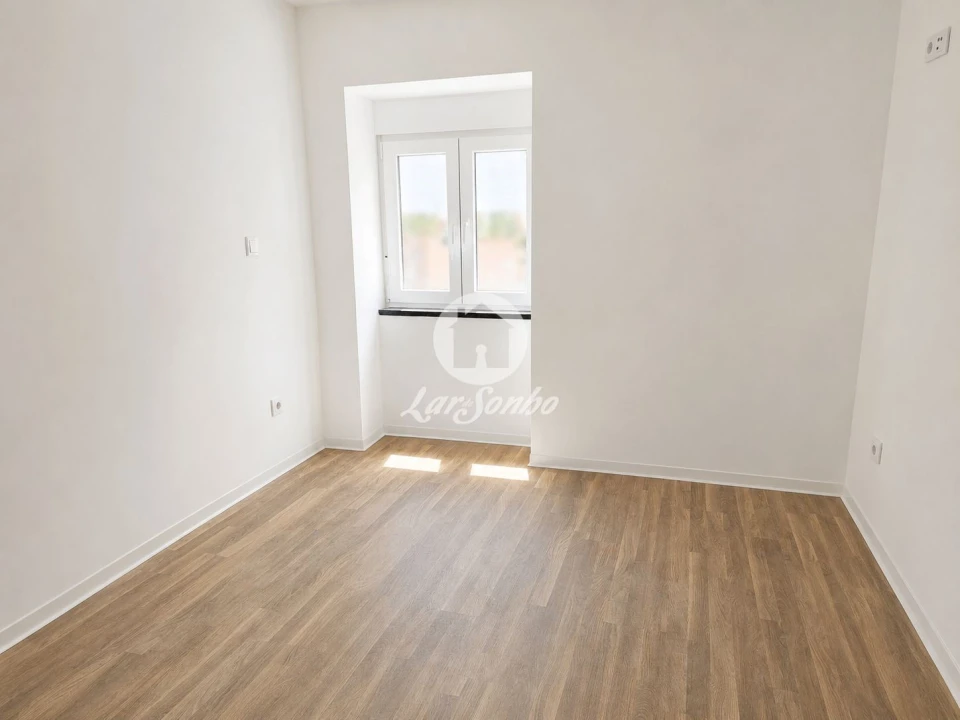Apartamento T3 para Venda em Arcozelo Foto 10